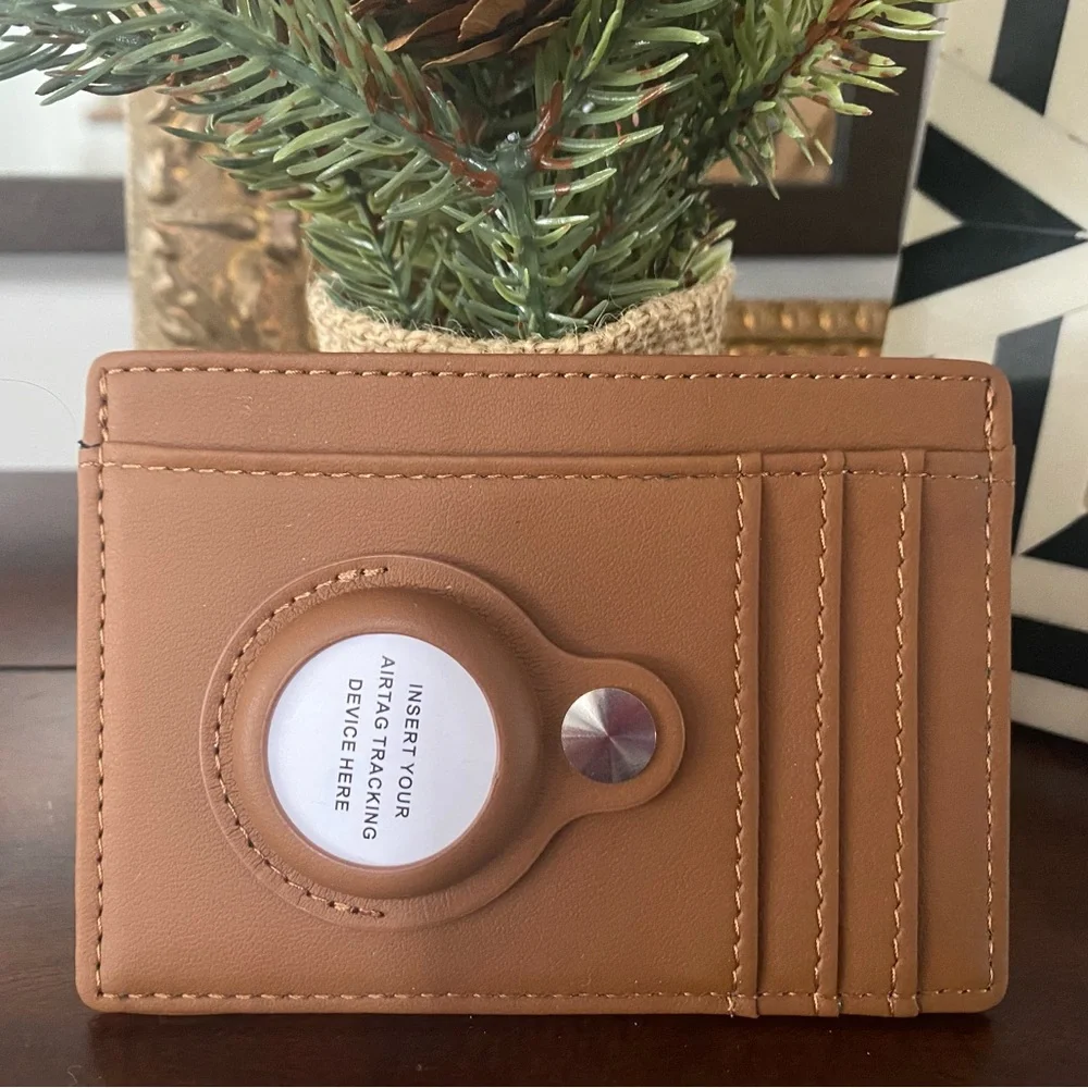 Premium leather, AirTag, wallet, saddle, Brown, slim design